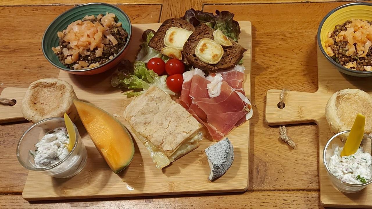 Anjouin Les 3 Roses B&B 외부 사진